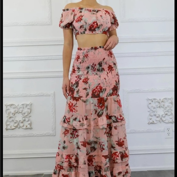 Dresses & Skirts - Pink Ruffled Maxi Skirt Set for Cocktail